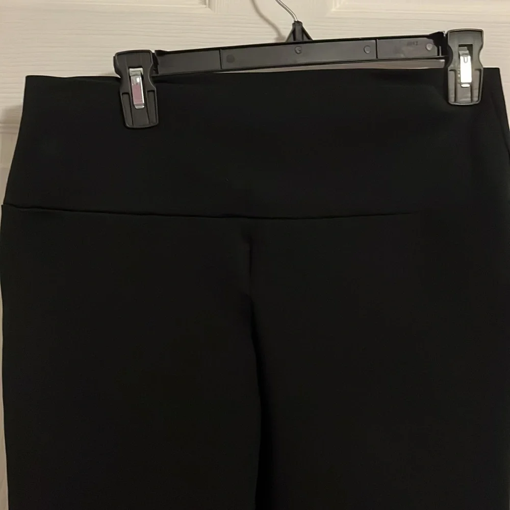 NWOT Amazon Large Black Ankle Pants - Picture 3 of 3